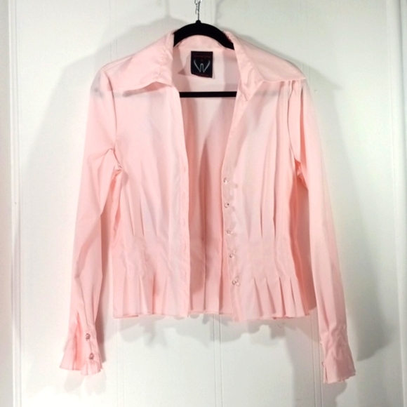 Veronique Young Beautiful Pink Button Shirt - Picture 3 of 10